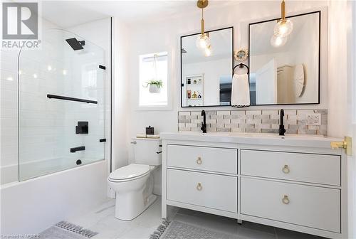 349 Third Avenue W, North Bay, ON - Indoor Photo Showing Bathroom