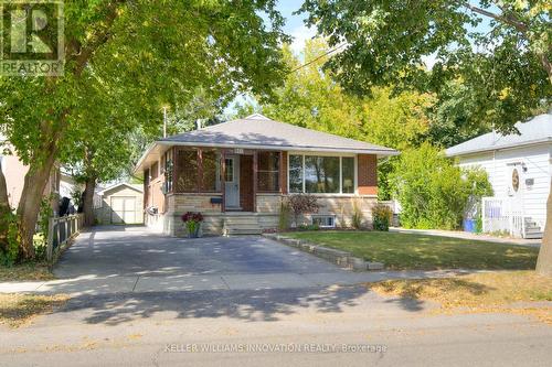 860 Guelph Street, Kitchener, ON - Outdoor