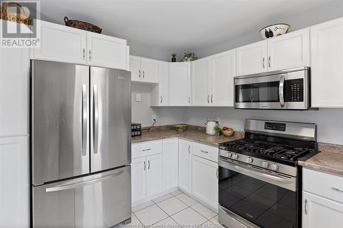 8812 Concession 8, Amherstburg, ON - Indoor Photo Showing Kitchen