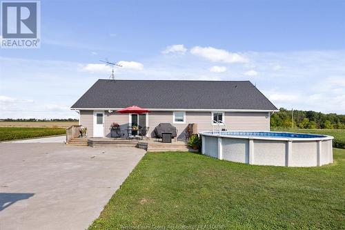 8812 Concession 8, Amherstburg, ON - Outdoor With Above Ground Pool