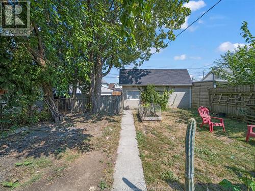 758 Pierre, Windsor, ON - Outdoor