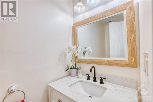 6119 Rivermill Crescent, Ottawa, ON - Indoor Photo Showing Bathroom