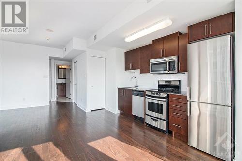 40 Nepean Street Unit#705, Ottawa, ON - Indoor Photo Showing Kitchen With Stainless Steel Kitchen