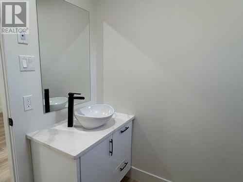 21 Berthelot St, Blind River, ON - Indoor Photo Showing Bathroom