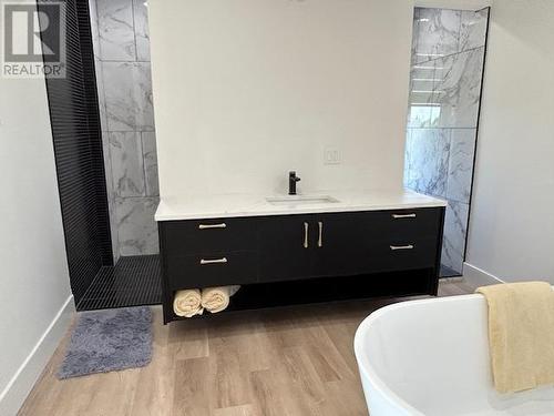 21 Berthelot St, Blind River, ON - Indoor Photo Showing Bathroom