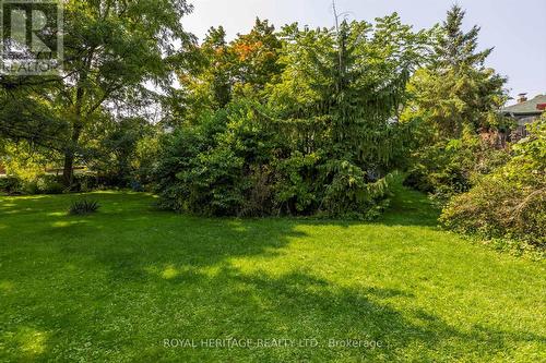 52 Regent Street, Smith-Ennismore-Lakefield (Lakefield), ON 