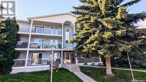 101 918 Argyle Avenue, Saskatoon, SK - Outdoor With Facade