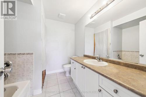 15 - 1015 Galesway Boulevard, Mississauga, ON - Indoor Photo Showing Bathroom