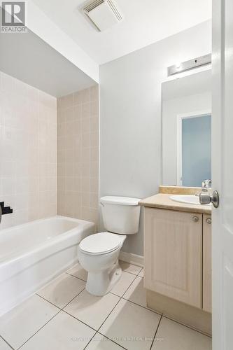 15 - 1015 Galesway Boulevard, Mississauga, ON - Indoor Photo Showing Bathroom