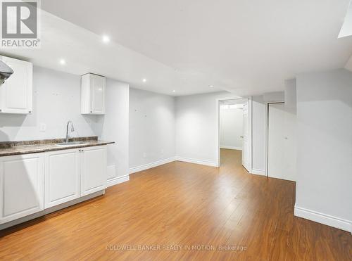 15 - 1015 Galesway Boulevard, Mississauga, ON - Indoor Photo Showing Kitchen