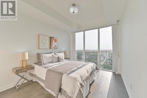 2815 - 5162 Yonge Street, Toronto (Willowdale West), ON - Indoor Photo Showing Bedroom