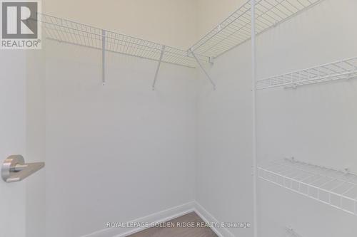 2815 - 5162 Yonge Street, Toronto, ON - Indoor With Storage