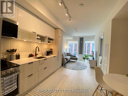 S448 - 35 Rolling Mills Road, Toronto, ON - Indoor Photo Showing Kitchen