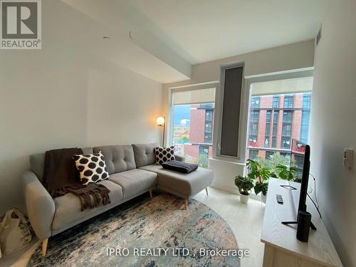 S448 - 35 Rolling Mills Road, Toronto, ON - Indoor Photo Showing Living Room