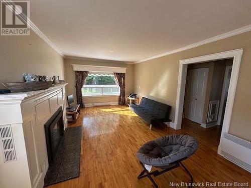 142 Eddy, Dalhousie, NB - Indoor Photo Showing Laundry Room