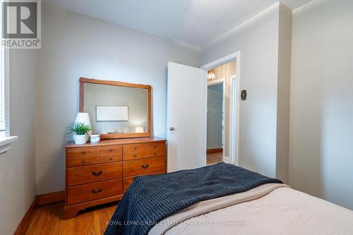 1185 Sylva Road, Mississauga, ON - Indoor Photo Showing Bedroom