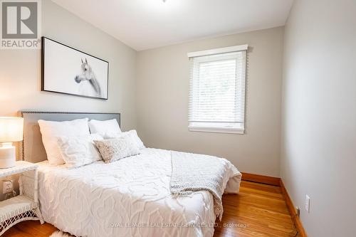 1185 Sylva Road, Mississauga, ON - Indoor Photo Showing Bedroom