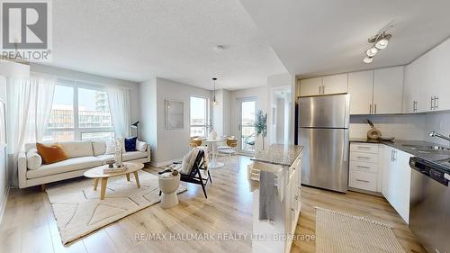 801 - 1410 Dupont Street, Toronto (Dovercourt-Wallace Emerson-Junction), ON - Indoor Photo Showing Kitchen