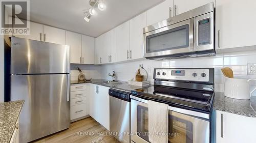 801 - 1410 Dupont Street, Toronto (Dovercourt-Wallace Emerson-Junction), ON - Indoor Photo Showing Kitchen With Upgraded Kitchen