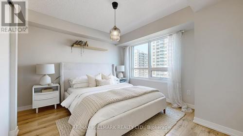 801 - 1410 Dupont Street, Toronto, ON - Indoor Photo Showing Bedroom