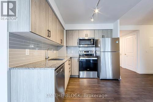 1201 - 20 Meadowglen Place, Toronto, ON - Indoor Photo Showing Kitchen