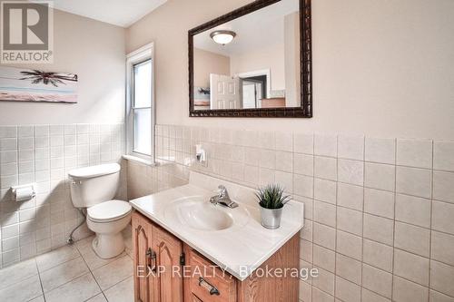 42 Tower Drive, Toronto (Wexford-Maryvale), ON - Indoor Photo Showing Bathroom