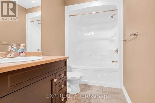 13 - 660 Albert Street, Fort Erie, ON - Indoor Photo Showing Bathroom