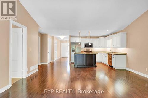 13 - 660 Albert Street, Fort Erie, ON - Indoor Photo Showing Kitchen