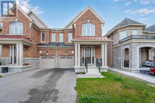 32 Richard Boyd Drive, East Gwillimbury, ON - Outdoor With Facade