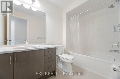 32 Richard Boyd Drive, East Gwillimbury (Holland Landing), ON - Indoor Photo Showing Bathroom