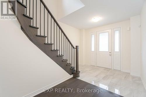 32 Richard Boyd Drive, East Gwillimbury (Holland Landing), ON - Indoor Photo Showing Other Room