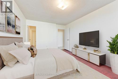 711 - 370 Dixon Road E, Toronto, ON - Indoor Photo Showing Bedroom