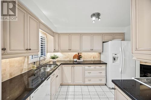 6043 Snowy Owl Crescent, Mississauga, ON - Indoor Photo Showing Kitchen With Double Sink