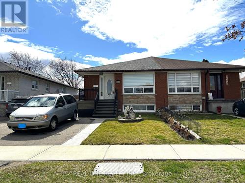 Upper - 3406 Ellengale Drive, Mississauga (Erindale), ON - Outdoor With Facade