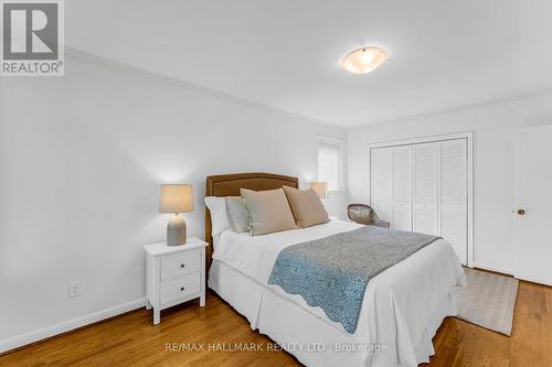 11 Lacewood Crescent, Toronto (Parkwoods-Donalda), ON - Indoor Photo Showing Bedroom