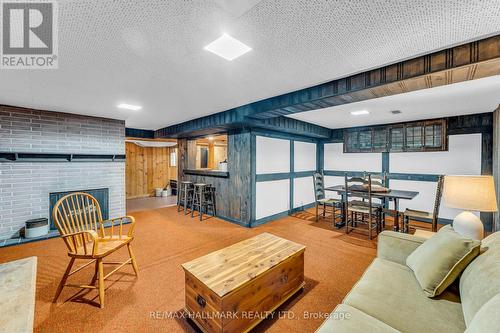 11 Lacewood Crescent, Toronto (Parkwoods-Donalda), ON - Indoor Photo Showing Dining Room