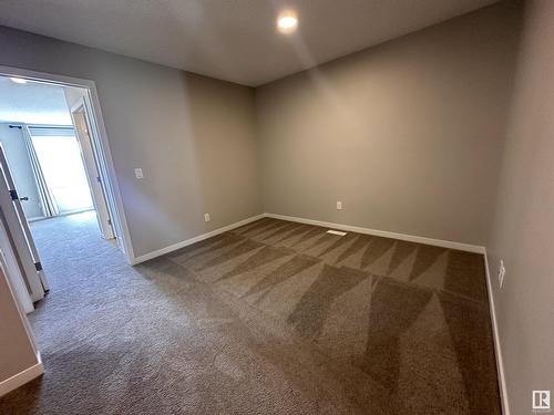 1728 Erker Wy Nw, Edmonton, AB - Indoor Photo Showing Other Room