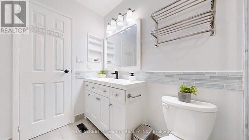 22 Lansbury Court, Vaughan (Crestwood-Springfarm-Yorkhill), ON - Indoor Photo Showing Bathroom