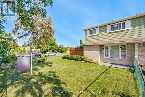 97 Juniper Crescent, Brampton (Northgate), ON - Outdoor