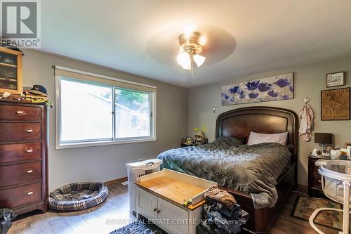 2532 Reid Side Road, Milton (Campbellville), ON - Indoor Photo Showing Bedroom