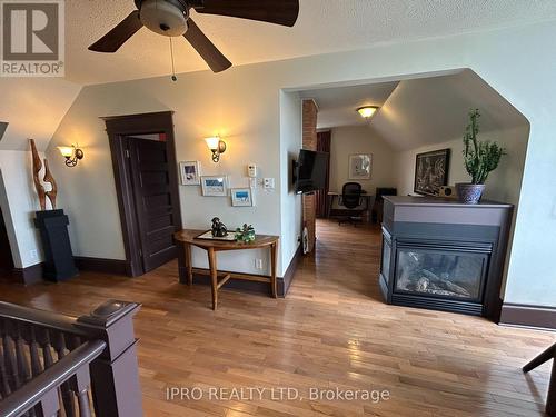 620 Lakeshore Road, Temiskaming Shores, ON - Indoor Photo Showing Living Room With Fireplace