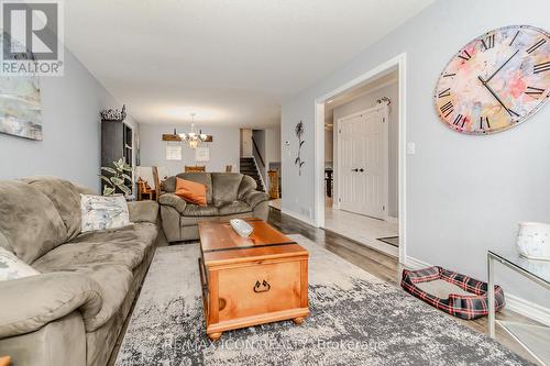 59 Lavender Road, Cambridge, ON - Indoor Photo Showing Living Room