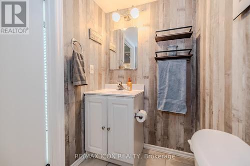 59 Lavender Road, Cambridge, ON - Indoor Photo Showing Bathroom