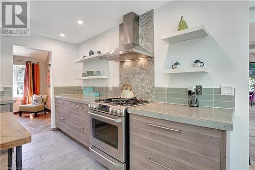 62 Hackney Ridge, Brantford, ON - Indoor Photo Showing Kitchen