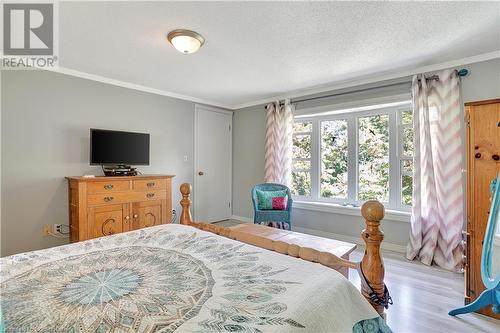 62 Hackney Ridge, Brantford, ON - Indoor Photo Showing Bedroom