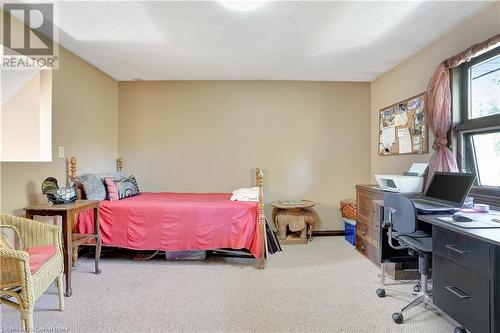 62 Hackney Ridge, Brantford, ON - Indoor Photo Showing Bedroom