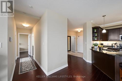 906 - 1030 Coronation Drive, London, ON - Indoor Photo Showing Kitchen With Double Sink