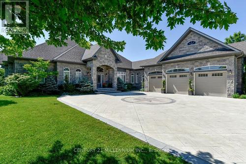 3 Castlewood Court, Caledon, ON 