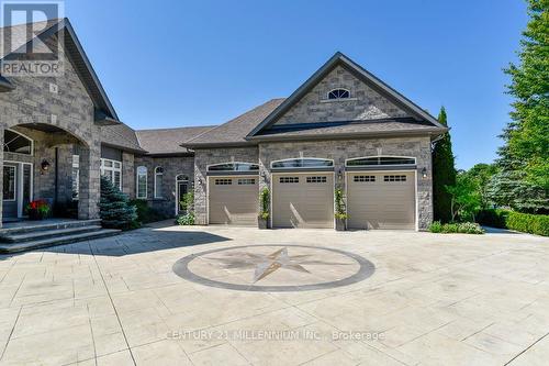 3 Castlewood Court, Caledon, ON 