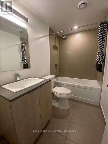 506 - 18 Maitland Terrace, Toronto, ON - Indoor Photo Showing Bathroom